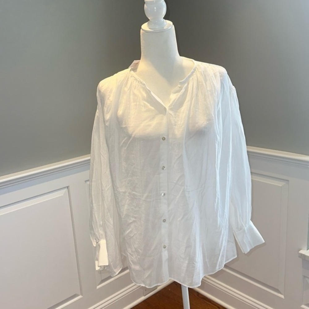 Banana Republic Flowy Blouse